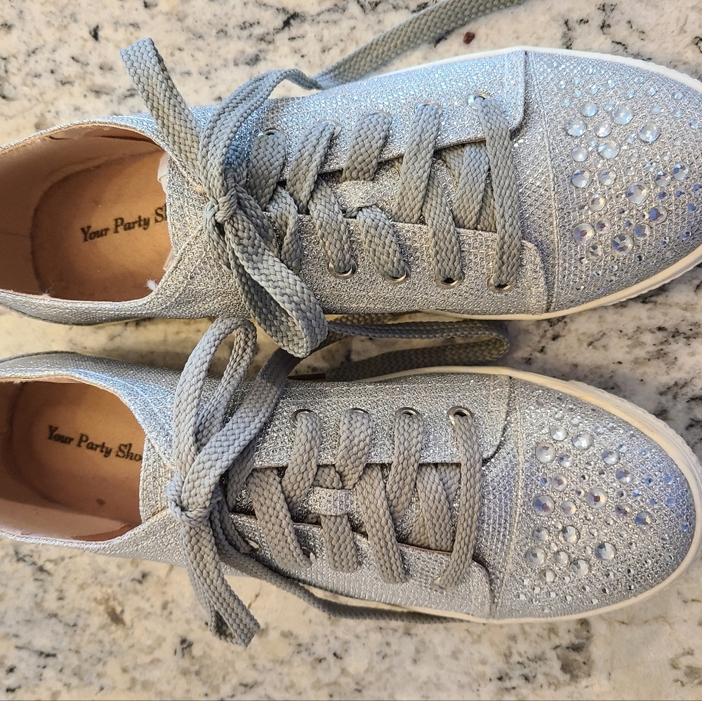 Bling tennis shoes